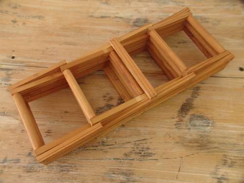 Concertina wooden Wine Rack for 10 Bottles - 49cm x 33cm