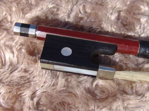 Vintage Stentor student 1 Violin with bow and in original carry case - excellent working condition