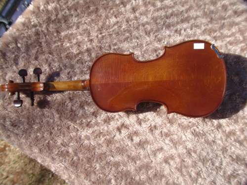 Vintage Stentor student 1 Violin with bow and in original carry case - excellent working condition