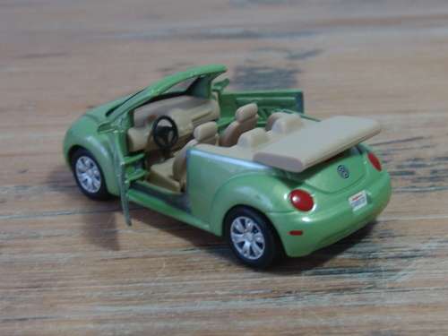Maisto collectable die cast model car, Maisto new VW Beetle, 1:37