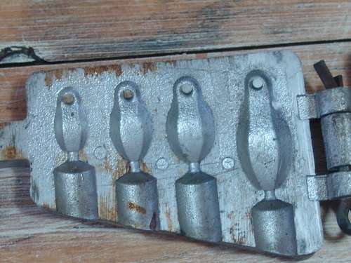 Vintage Ajax lead melting mould for fishing sinkers, size 1cm to 4cm