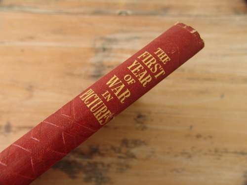 The War in Pictures WWII, 1946 print, set of 5 Volumes, by Odhams Press LTD.