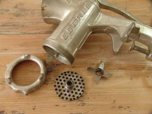 Vintage Eberle no.8 Meat grinder, complete, working