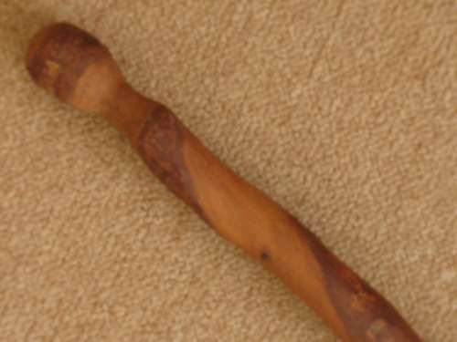 Vintage natural wooden walking stick - 96cm