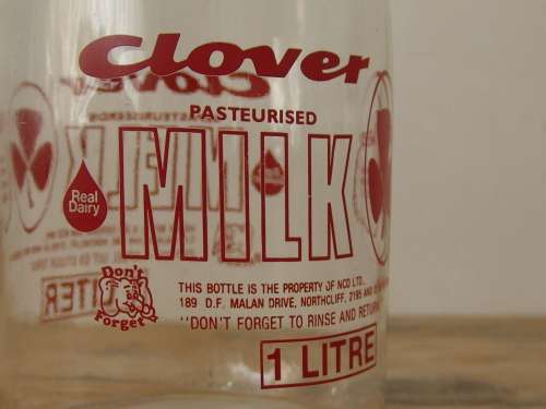 Vintage Clover Milk glass bottle, one litre, excellent condition