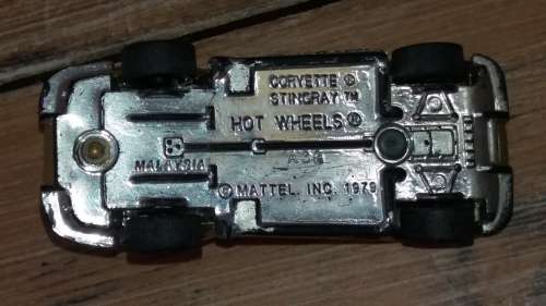 Collectable die cast scale model Car, Hotwheels Corvette Stingray, 1:64, Gold, 1979