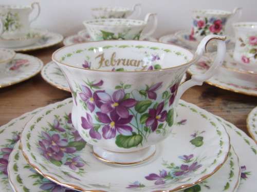 Royal Albert Flower of the month series, Complete 12 place setting, 8 Trios and 4 Quatro's, Prestine