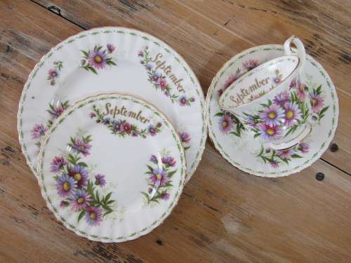 Royal Albert Flower of the month series, Complete 12 place setting, 8 Trios and 4 Quatro's, Prestine