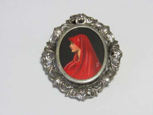Victorian miniature portrait pendant set in 800 continental silver and signed LP, 3cm x 3.5cm, 6.8g