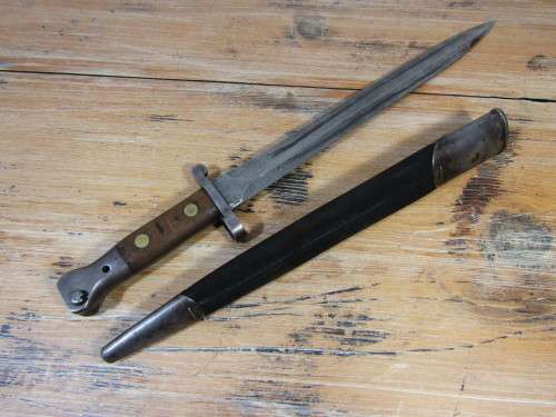 Antique Militaria WWI, WW1 Wilkinson London Bayonet with original leather holder, 43cm long