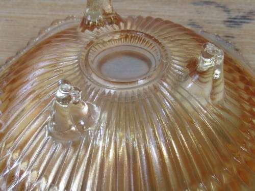Vintage yellow footed Lustre depression glass Bowl, 16cm, excellent condition