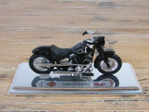 Collectable  Maisto Harley-Davidson Cycles, Street Stalker, metal die cast model, 1:18, mint