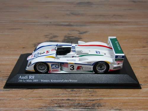 Collectable metal die cast scale model car, Minichamps Audi R8 24h Le Mans '05,1:43, mint in box