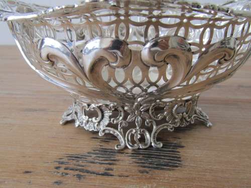 Antique Victorian Mappin Brothers hallmarked solid Silver Basket, London 1892, 420grams, prestine