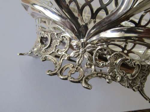 Antique Victorian Mappin Brothers hallmarked solid Silver Basket, London 1892, 420grams, prestine