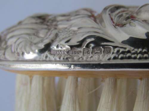 Boxed hallmarked Broadway & co. Birmingham Silver dressing table Set, 4 piece, complete