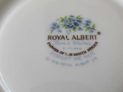 Vintage non matching Trio, Royal Albert flower of the month, Forget me not and Snowdrops