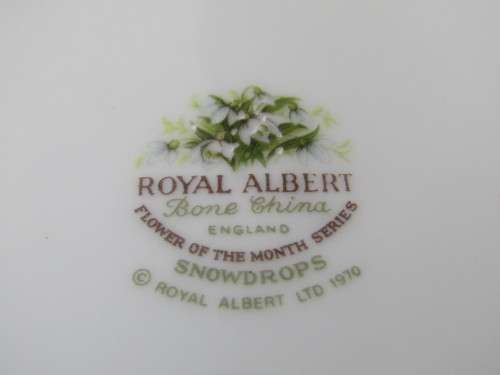 Vintage non matching Trio, Royal Albert flower of the month, Forget me not and Snowdrops