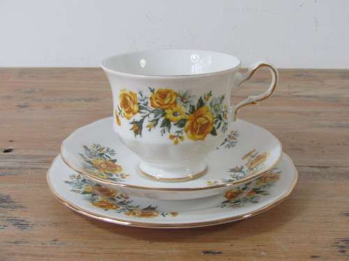 Vintage Royal Vale Trio, excellent condition, others available