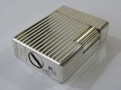 Vintage silver ST Dupont Lighter, Paris France, excellent working condition