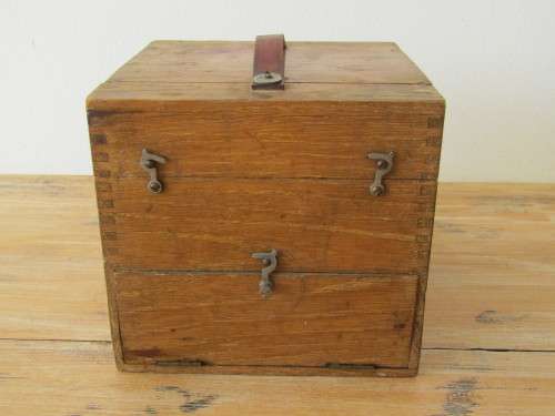 Old vintage unknown electrical / medical instrument, wooden box 16cm x 18cm x 18cm