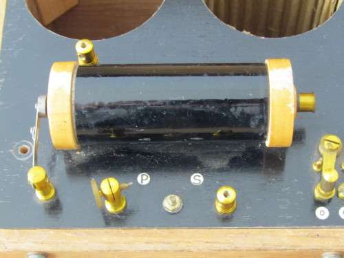 Old vintage unknown electrical / medical instrument, wooden box 16cm x 18cm x 18cm