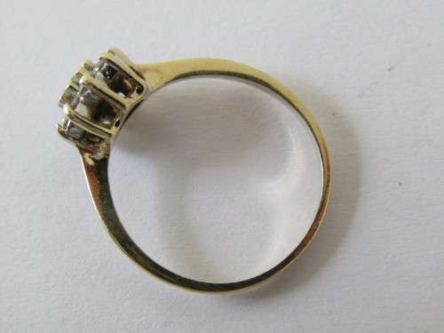 Exquisite vintage 9ct yellow gold and Diamond cluster Ring, 2.6g, others available