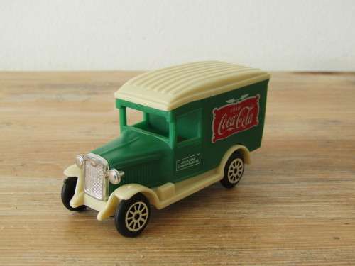 Collectable vintage Tome Coca Cola scale model truck, Spanish, excellent condition, others available