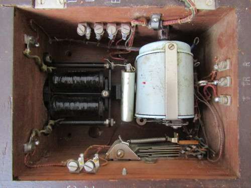 Antique Ericsson wooden box Telephone, England **No reserve Telecommunication auction now on**