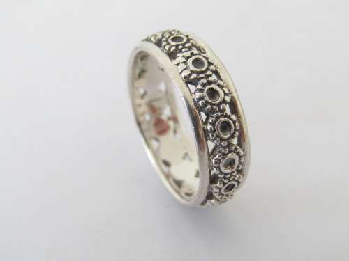 Vintage 925 solid silver Ring, 3.7 grams - many other similar available from Port no.5