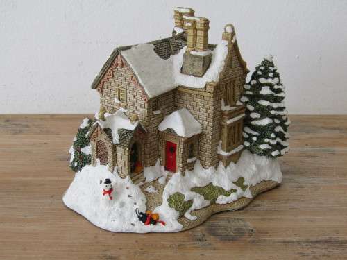 Vintage 1991 Large Lilliput Lane house ornament "The old Vicarage at Christmas", excellent condition