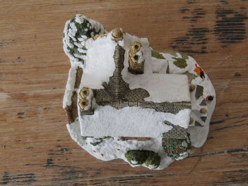 Vintage 1991 Large Lilliput Lane house ornament "The old Vicarage at Christmas", excellent condition