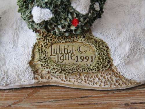 Vintage 1991 Large Lilliput Lane house ornament "The old Vicarage at Christmas", excellent condition