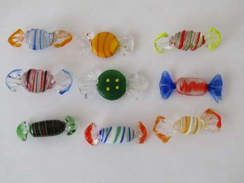 Vintage lot of 9 Murano art glass Sweets, 5cm, excellent condition