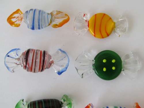 Vintage lot of 9 Murano art glass Sweets, 5cm, excellent condition