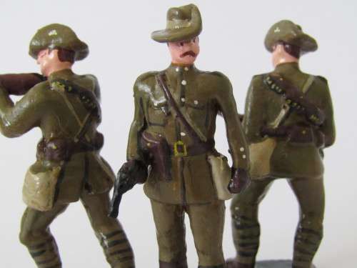 Vintage boxed set of 5 "SA Mounted Infantry 1899 - 1902" lead toy soldiers figures,6cm
