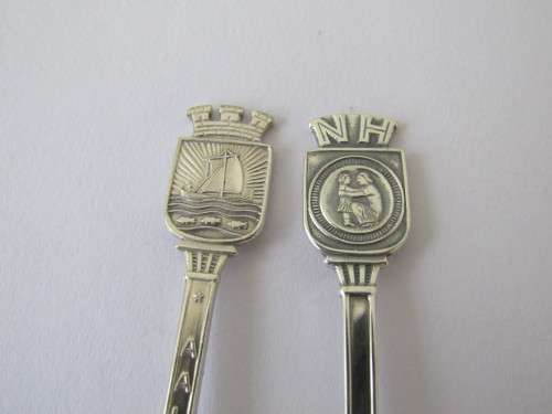 Lot of 2 vintage solid Silver Spoons, 10cm, 19 grams (Value R250+)