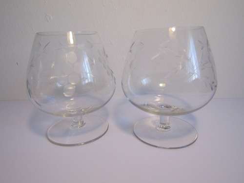 Vintage lot of 10 mixed collection Crystal drinking Glasses, most with Grape pattern, excellent cond