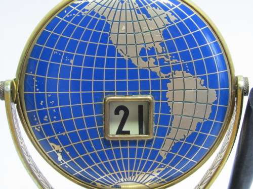 Vintage brass and enamel Desk Calander and Pen Stand in excellent working condition, 12.5cm high