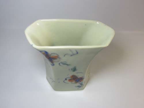 Vintage Esra Bosch Earthenware hand painted Vase with flower decoration, 20cm tall, excellent cond.