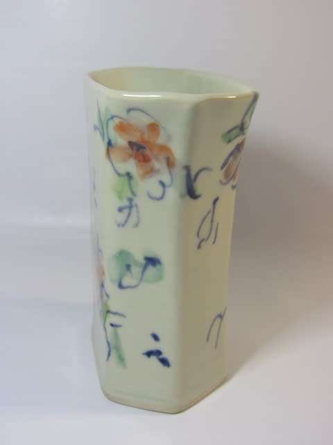 Vintage Esra Bosch Earthenware hand painted Vase with flower decoration, 20cm tall, excellent cond.