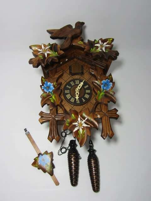 Vintage Hand decorated German Engstler Musical Cucoo Clock, battery operated, working, 34 x 24cm
