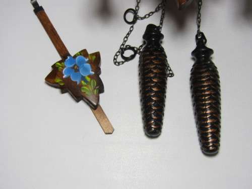 Vintage Hand decorated German Engstler Musical Cucoo Clock, battery operated, working, 34 x 24cm