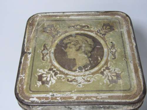 Lot of 2 very old Tins; Mazawattee tea Tin 21cm and one Other 15cm  *No Reserve auction at Port no.5