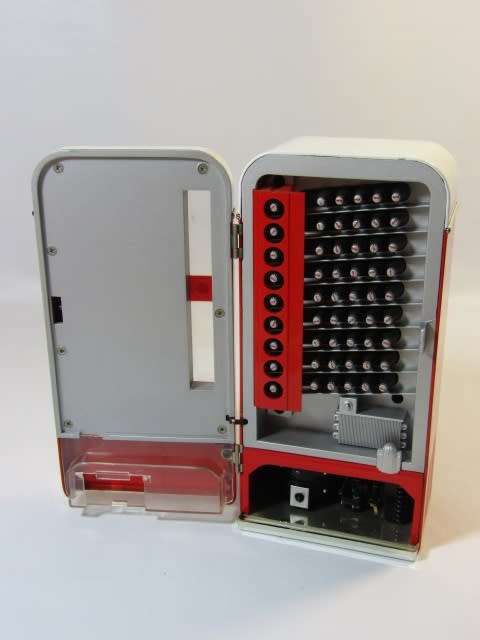 Vintage 1994 Coca Cola metal / tin Musical "Vending Machine",  excellent working condition, 18 x 9cm
