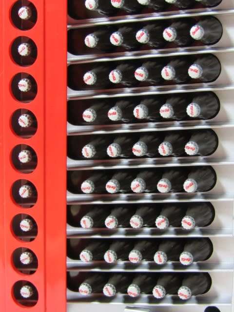 Vintage 1994 Coca Cola metal / tin Musical "Vending Machine",  excellent working condition, 18 x 9cm