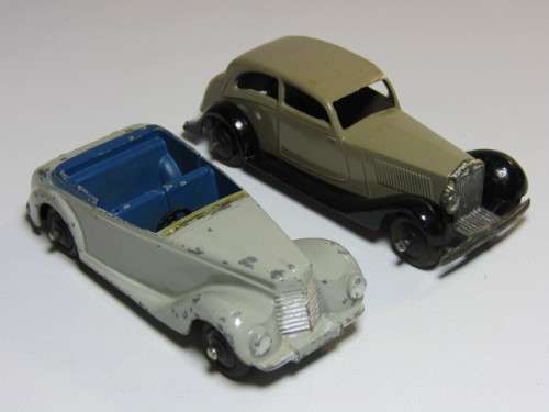 Lot of two very old Meccano Dinky Toys die cast model Cars, Armstrong Siddeley and one other