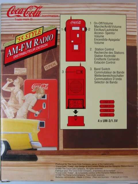 Vintage 1992 original Coca Cola AM/FM Radio "Vending Machine", boxed, like new, 18cm