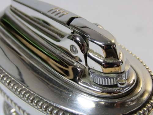 Vintage 1930's original Ronson Queen AnneTable Lighter, silverplated, Large 9cm x 6cm