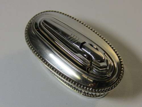 Vintage 1930's original Ronson Queen AnneTable Lighter, silverplated, Large 9cm x 6cm